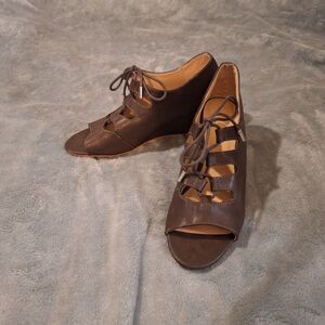 Journee Collection Women 9 Brown Lace-up Open-toe Wedge Heel
